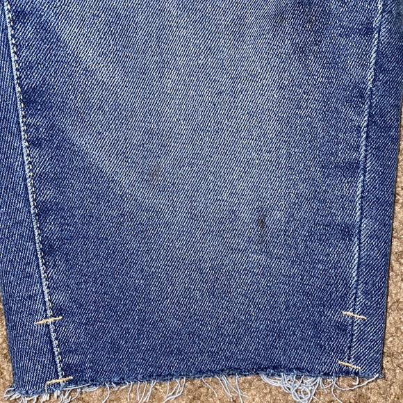 Kendall + Kylie Bu Short - Picture 4 of 4